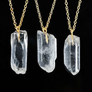 Raw Gemstone Necklace – Natural Crystal Pendant on 18K Gold Plated Chain – 15-25mm Chunky Gemstone – Healing Jewelry for Women – Boho Gift for Her – Adjustable Chain